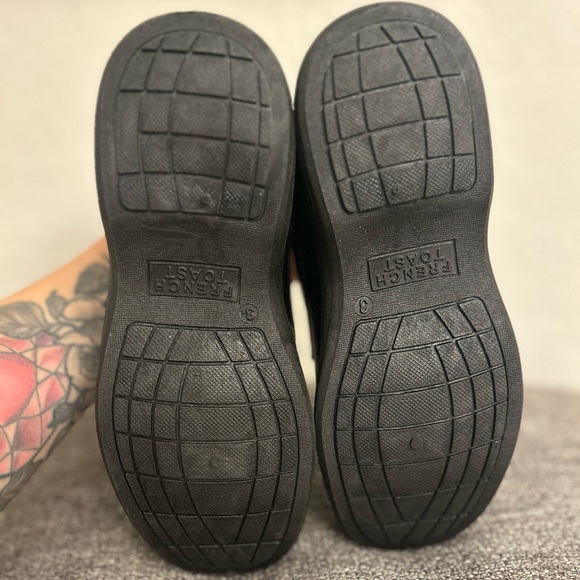 NWOT Boys School Uniform Loafer Shoes - Picture 2 of 4